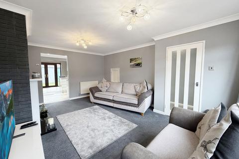 3 bedroom terraced house for sale, Woodmanhurst Road, Stanford-le-hope SS17