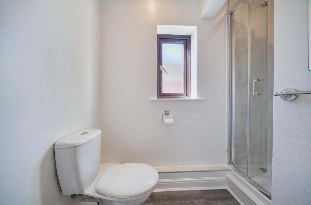 1417795-10-699eeb...