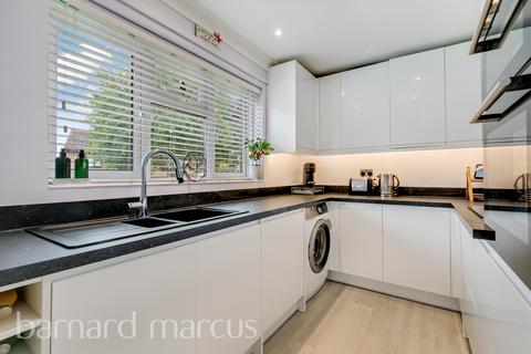 undefined, Tindale Close, South Croydon