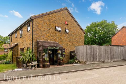 undefined, Tindale Close, South Croydon