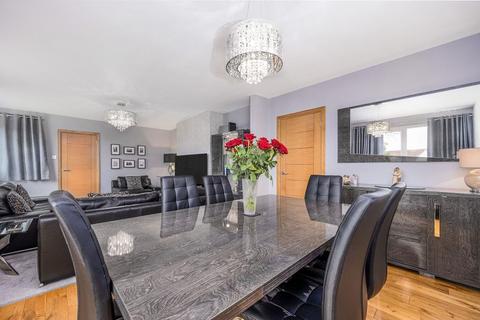 4 bedroom detached house for sale, Machrie Drive, Newton Mearns