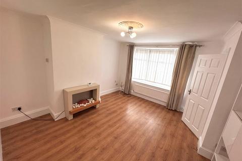 2 bedroom terraced house to rent, Seatonport Court, Stockton-On-Tees