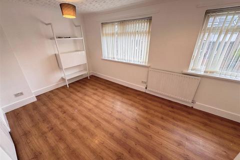 2 bedroom terraced house to rent, Seatonport Court, Stockton-On-Tees
