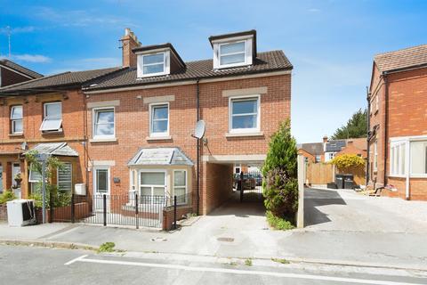undefined, Everton Road, Yeovil
