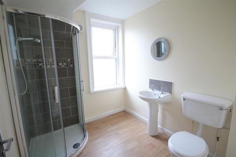 1 bedroom apartment to rent, Hope Street, Crook