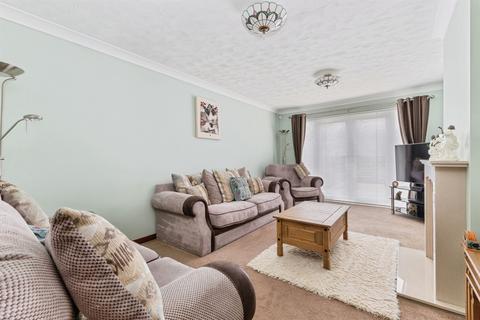 undefined, New North Road, Attleborough