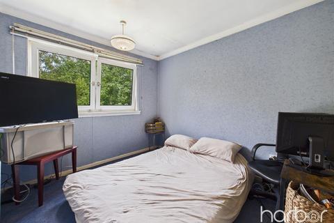undefined, Acre Road, Summerston, Glasgow, City Of Glasgow, G20 0TN