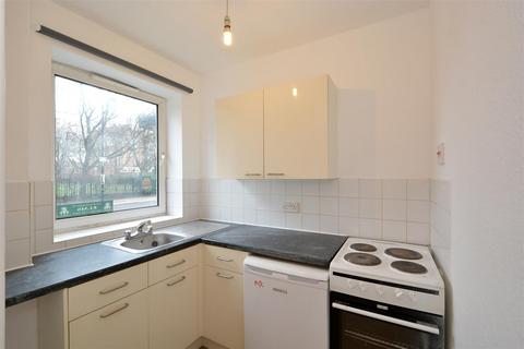 1 bedroom flat to rent, Barwell House, Menotti Street, London