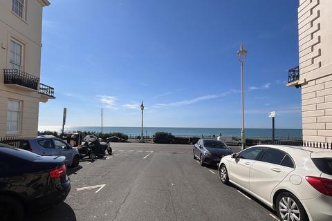 2 bedroom apartment to rent, Belgrave Place, BRIGHTON