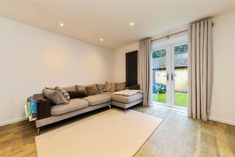 2 bedroom terraced house for sale, Ludwick Way, Welwyn Garden City