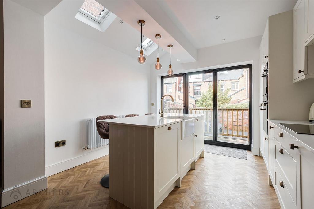 24 Lennox Road(Interior)-6.jpg