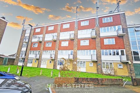 undefined, Wisbeach Road, Croydon CR0