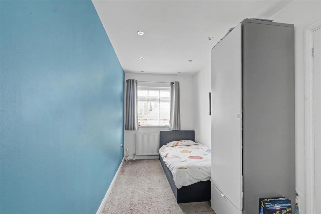 Bedroom 2.jpeg