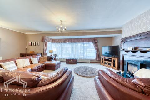 4 bedroom semi-detached house for sale, Edwinstowe Road, Lytham St. Annes, Lancashire