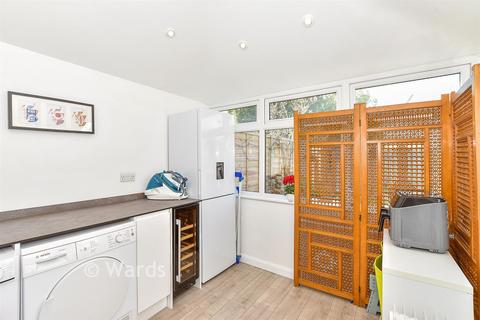 3 bedroom semi-detached house for sale, Alliance Way, Paddock Wood, Tonbridge, Kent