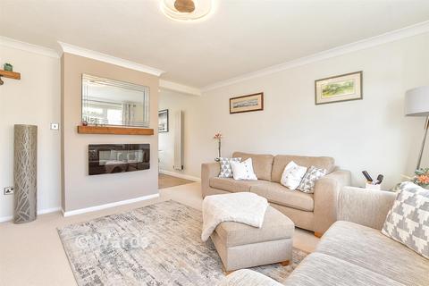 3 bedroom semi-detached house for sale, Alliance Way, Paddock Wood, Tonbridge, Kent