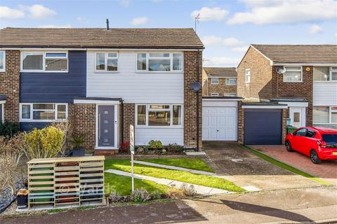3 bedroom semi-detached house for sale, Alliance Way, Tonbridge TN12