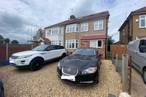 undefined, Old House Lane, Roydon, HARLOW