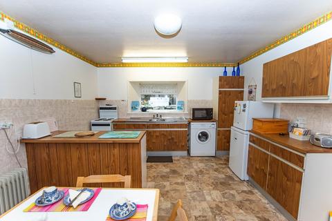 2 bedroom terraced house for sale, Dunbeath, Dunbeath, Highland. KW6 6EG