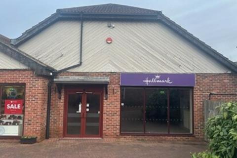 Retail property (high street) to rent, 28 Rolston Rd Hornsea HU18 1UH