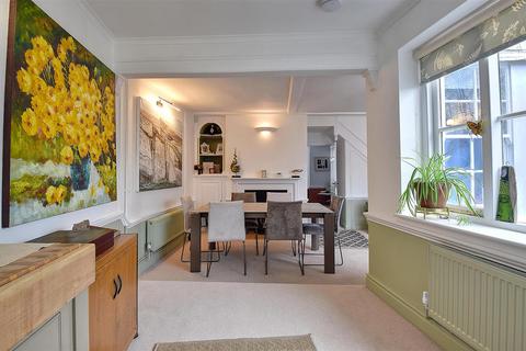 4 bedroom terraced house for sale, High Street, Tenterden