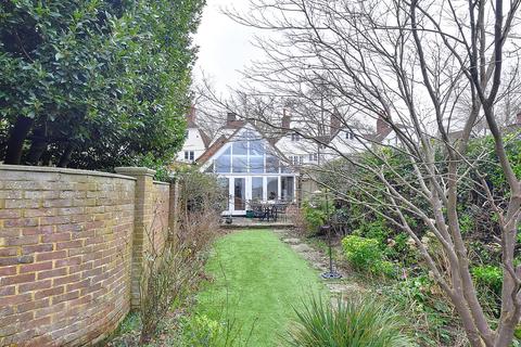 4 bedroom terraced house for sale, High Street, Tenterden