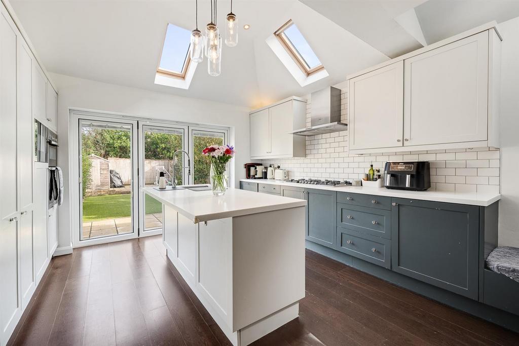 DSC 5984.jpg