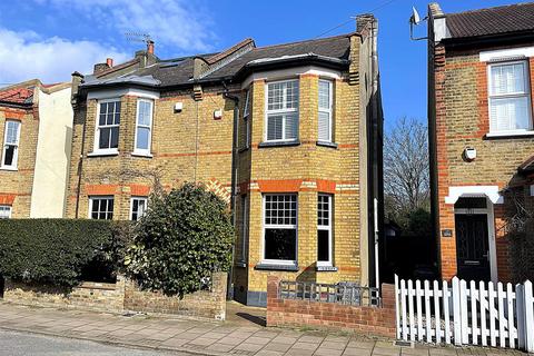 undefined, Bromley Gardens, Shortlands, BR2