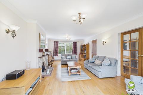 4 bedroom detached house for sale, NEVILLE CLOSE, BASINGSTOKE, HAMPSHIRE, RG21