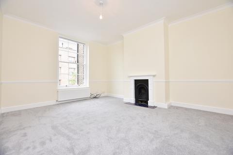 2 bedroom flat to rent, Greenwich High Road Greenwich SE10