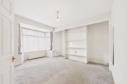 2 bedroom flat for sale, Biddlestone Road, Newcastle Upon Tyne, NE6