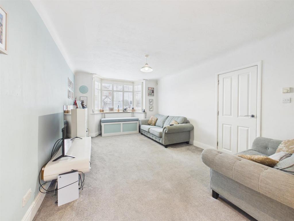 CAM05080 G0-PR0276-STILL022.jpg