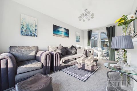 4 bedroom end of terrace house for sale, Brightling Avenue, Hastings