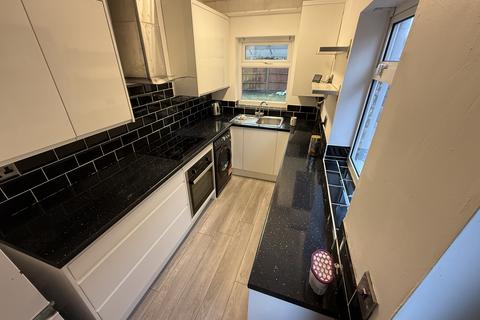 3 bedroom detached house for sale, 8 Albert Road, Chaddesden, Derby, Derbyshire DE21 6SL