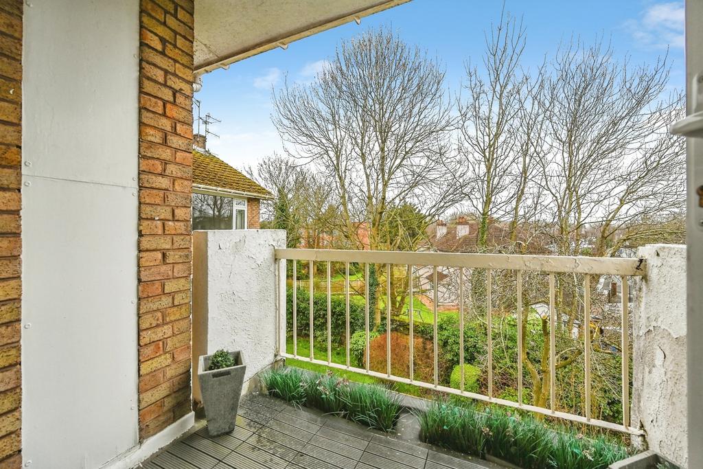 Pbox-IMG.jpg