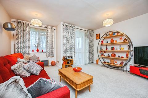 3 bedroom apartment for sale, Eton Court, Liverpool, Merseyside, L18