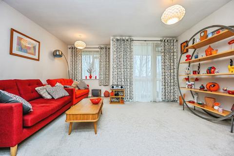 3 bedroom apartment for sale, Eton Court, Liverpool, Merseyside, L18