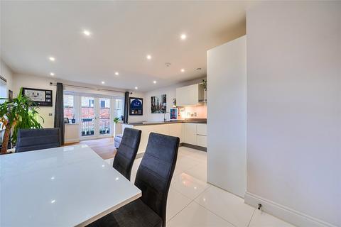 1 bedroom flat for sale, Bickley Park Road, Bickley