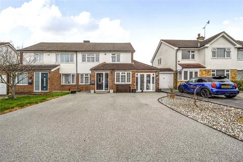 undefined, Ferndale Way, Farnborough Village