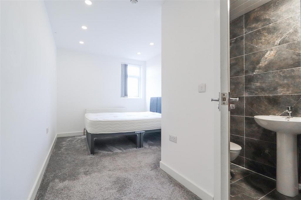 194 Walsgrave Road 3.jpg