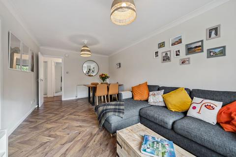 2 bedroom flat for sale, 60 Shawhill Road, Shawlands, Glasgow, G41 3RW