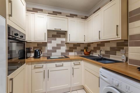 1 bedroom apartment for sale, High Street, Maldon