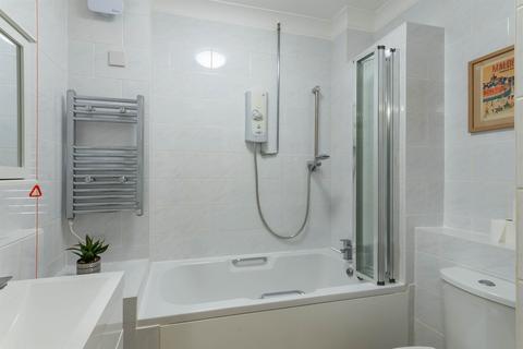 1 bedroom apartment for sale, High Street, Maldon