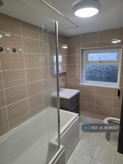 3 bedroom terraced house to rent, Thorold Road, Chatham, ME5
