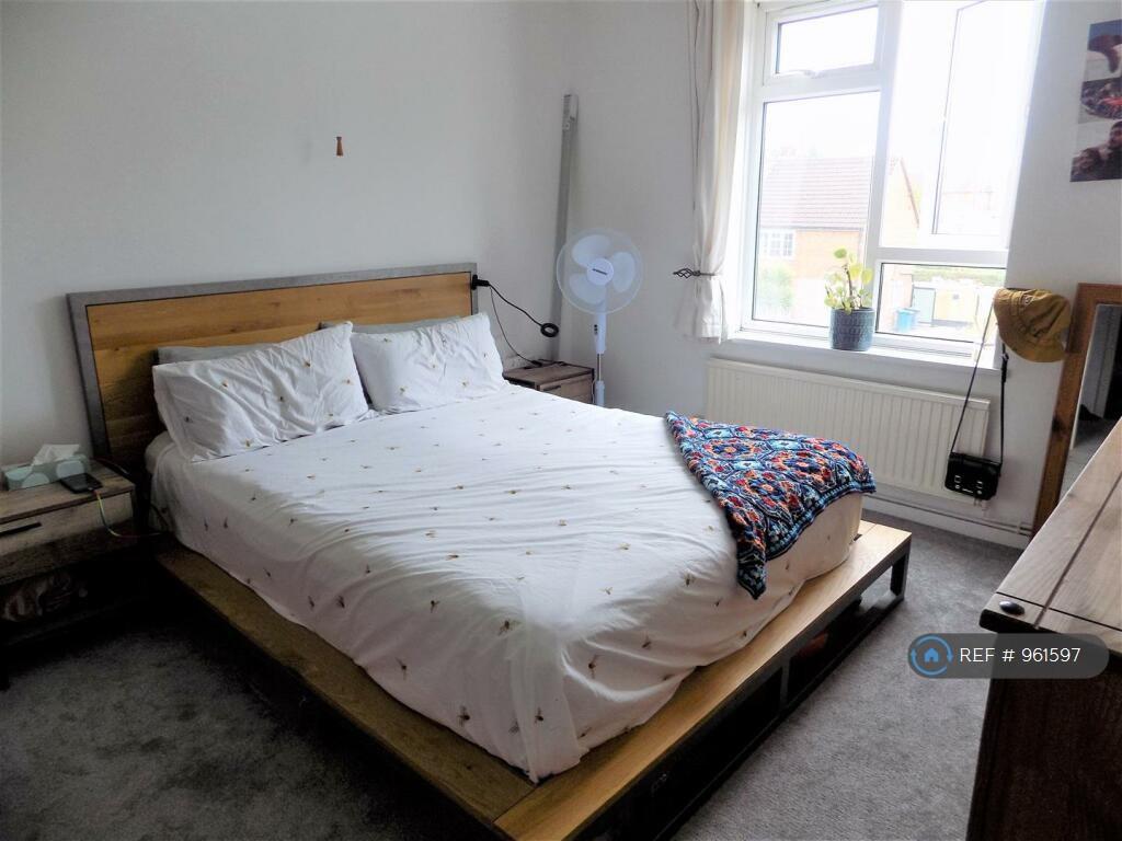 Main Bedroom