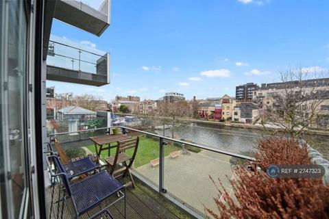 undefined, Graham St, London, N1
