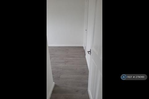 3 bedroom end of terrace house to rent, Kitsland Road, Birmingham, B34