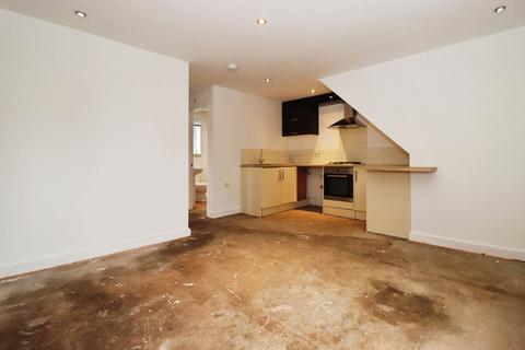 1 bedroom flat for sale, Cranleigh Court Road, Yate, Bristol, BS37