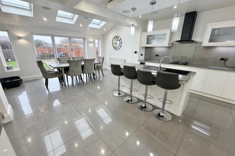 3 bedroom semi-detached house for sale, Church Road, Thornton FY5