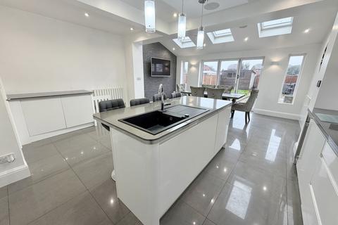 3 bedroom semi-detached house for sale, Church Road, Thornton FY5